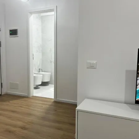 Апартаменты Cozy Nest - Check-in 24h Тирана