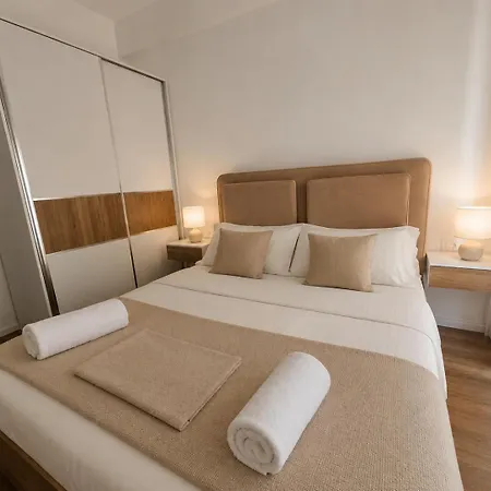 Cozy Nest - Check-in 24h Apartman